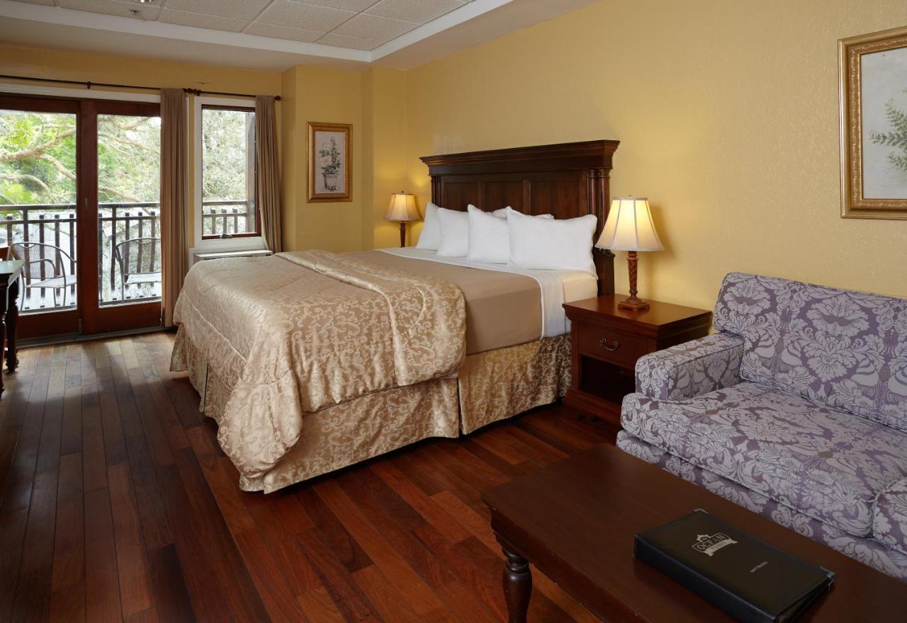 Ocean Inn & Suites St. Simons Island Exterior photo
